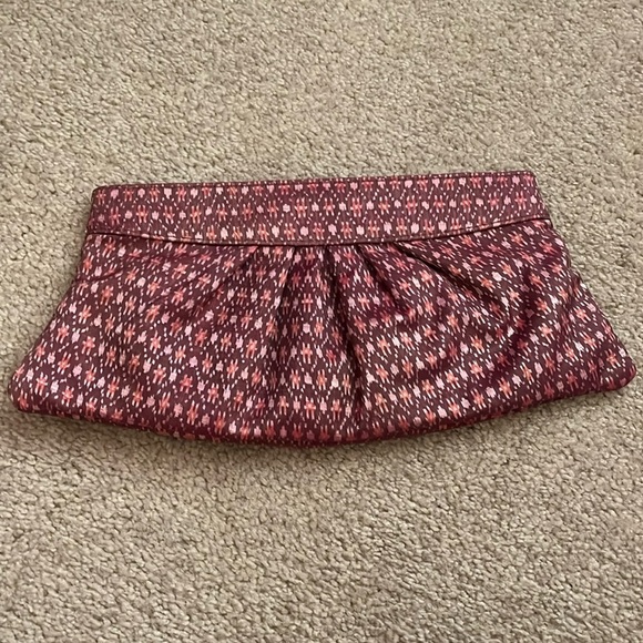 “Lauren Merkin Clutch” - Picture 1 of 9